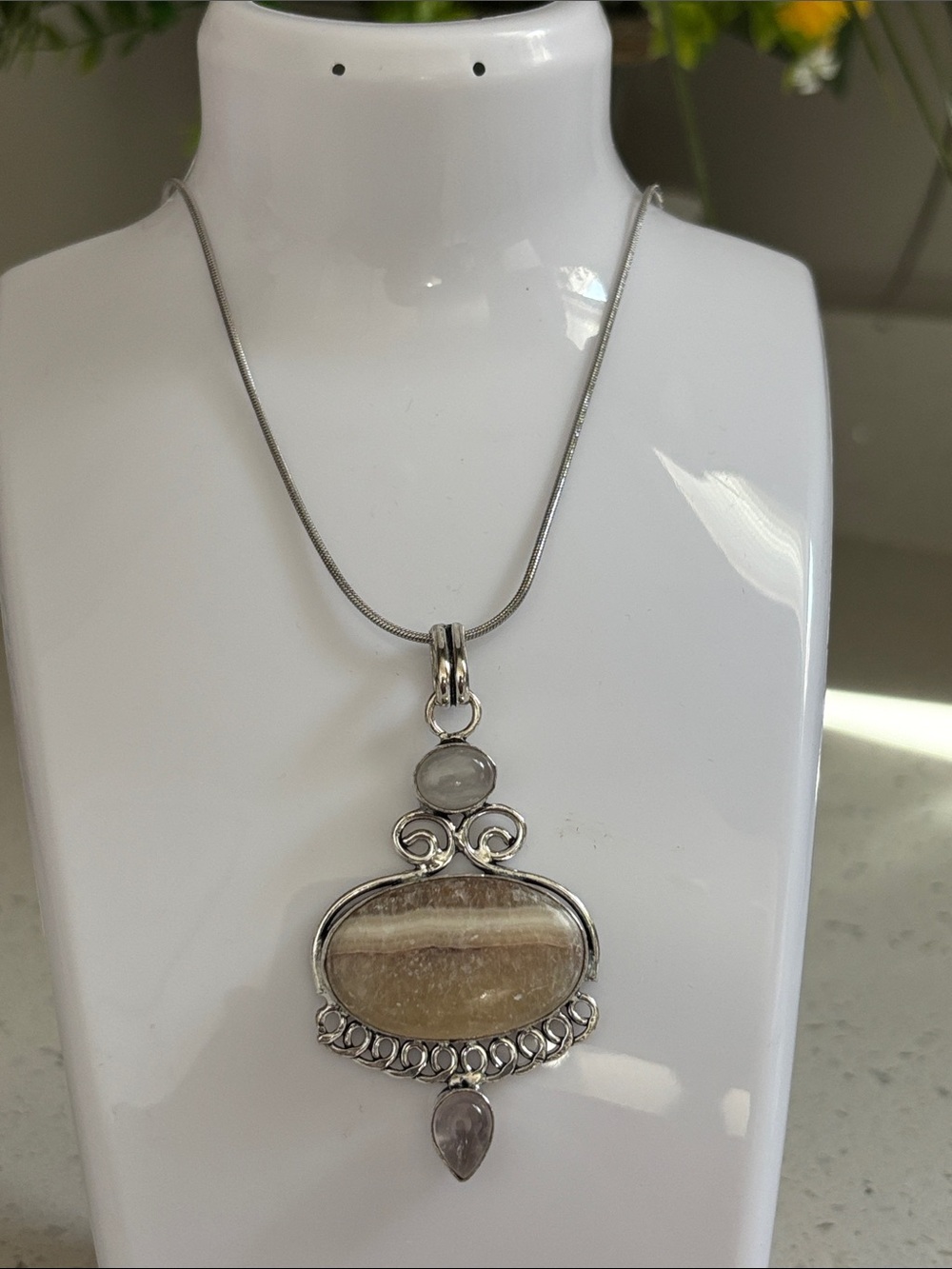 Silver Yellow Agate & Rose Quartz Gemstone Pendant Necklace